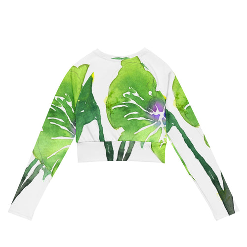 This long-sleeve crop top is made of recycled polyester and elastane, making it an eco-friendly choice for swimming, sports, or athleisure outfits. The crop top has a tear-away care label and a wide, double-layered waistline band for a comfortable fit.